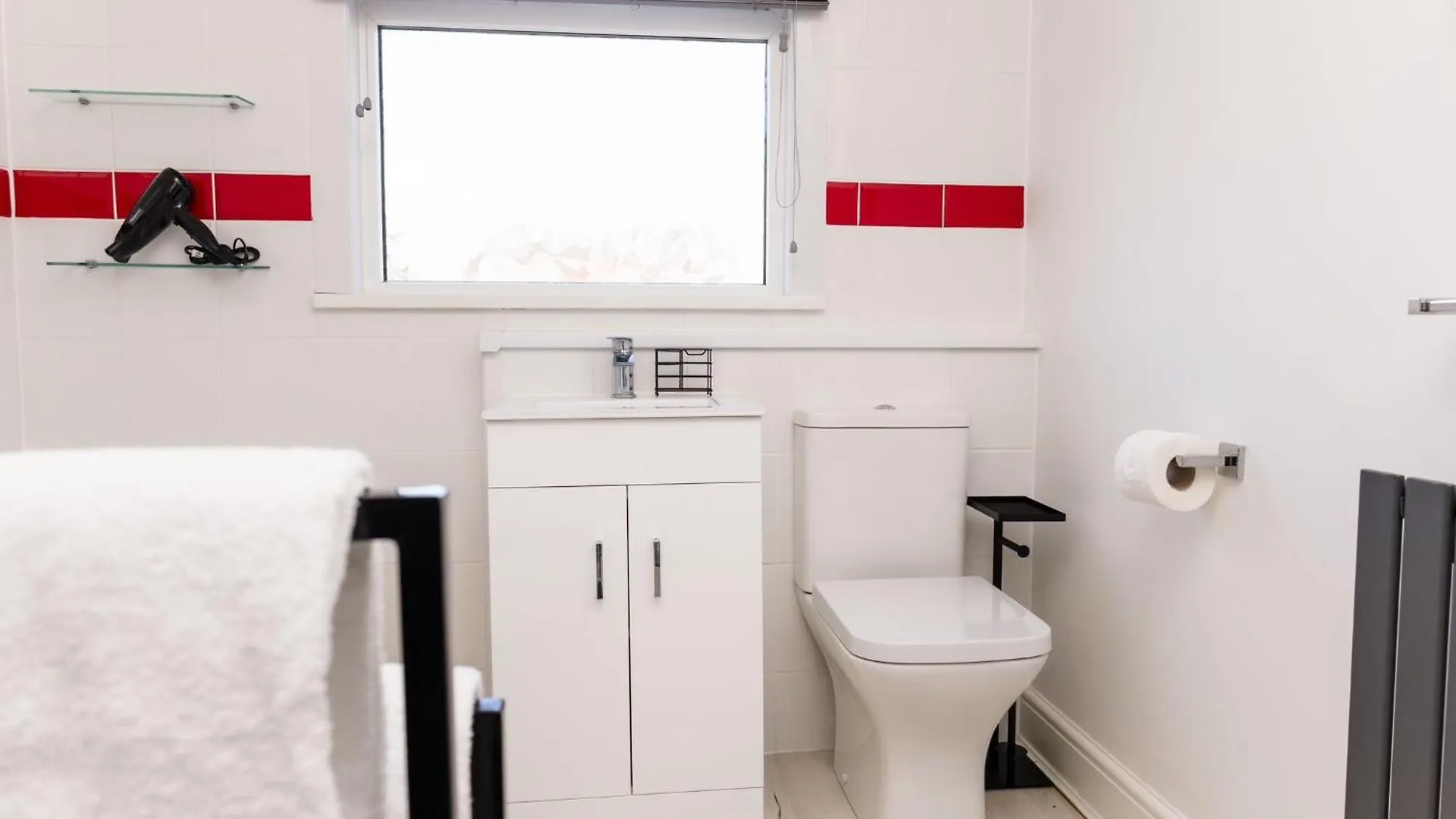 Dom wakacyjny Muriel Retreat - Central Location - Free Parking, Fast Wifi, Smarttv With Netflix By Yoko Property Redcar Wielka Brytania