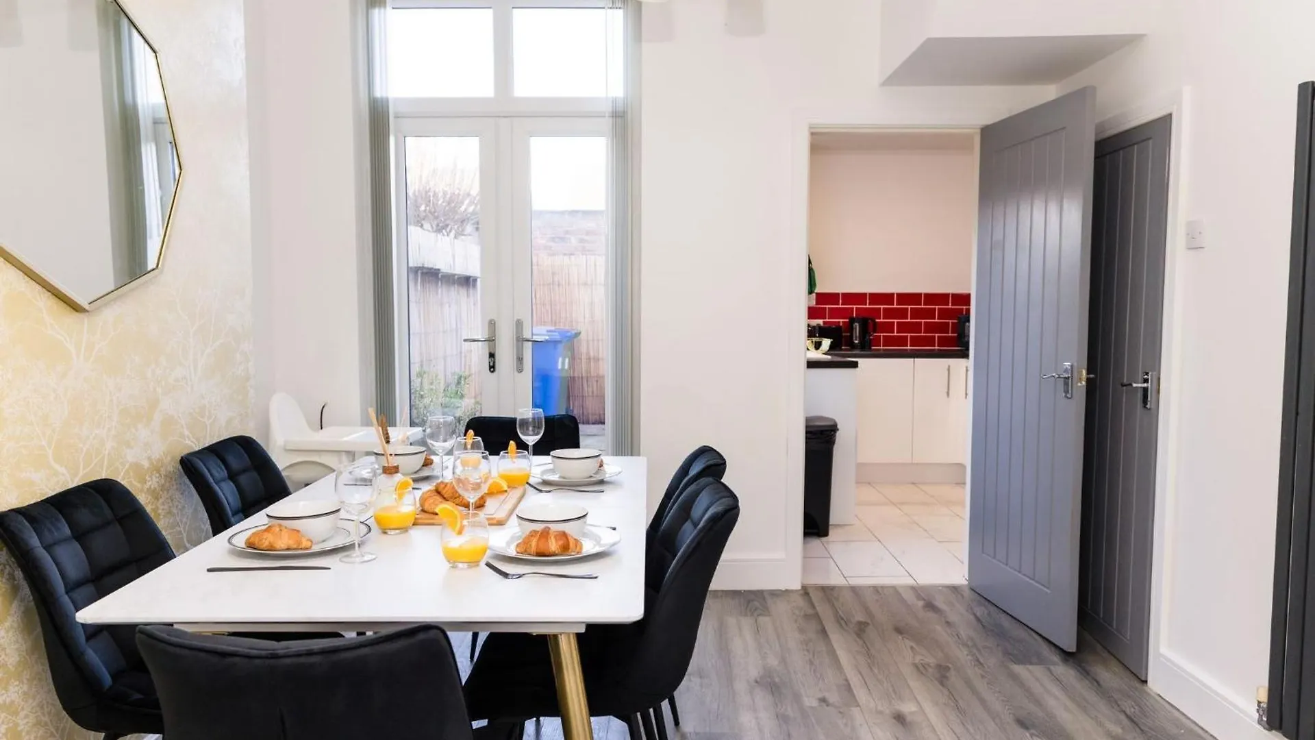 Muriel Retreat - Central Location - Free Parking, Fast Wifi, Smarttv With Netflix By Yoko Property Redcar 0*,  Storbritannien